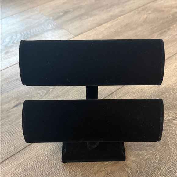 Black Velvet Jewelry Display Stand - Picture 1 of 1